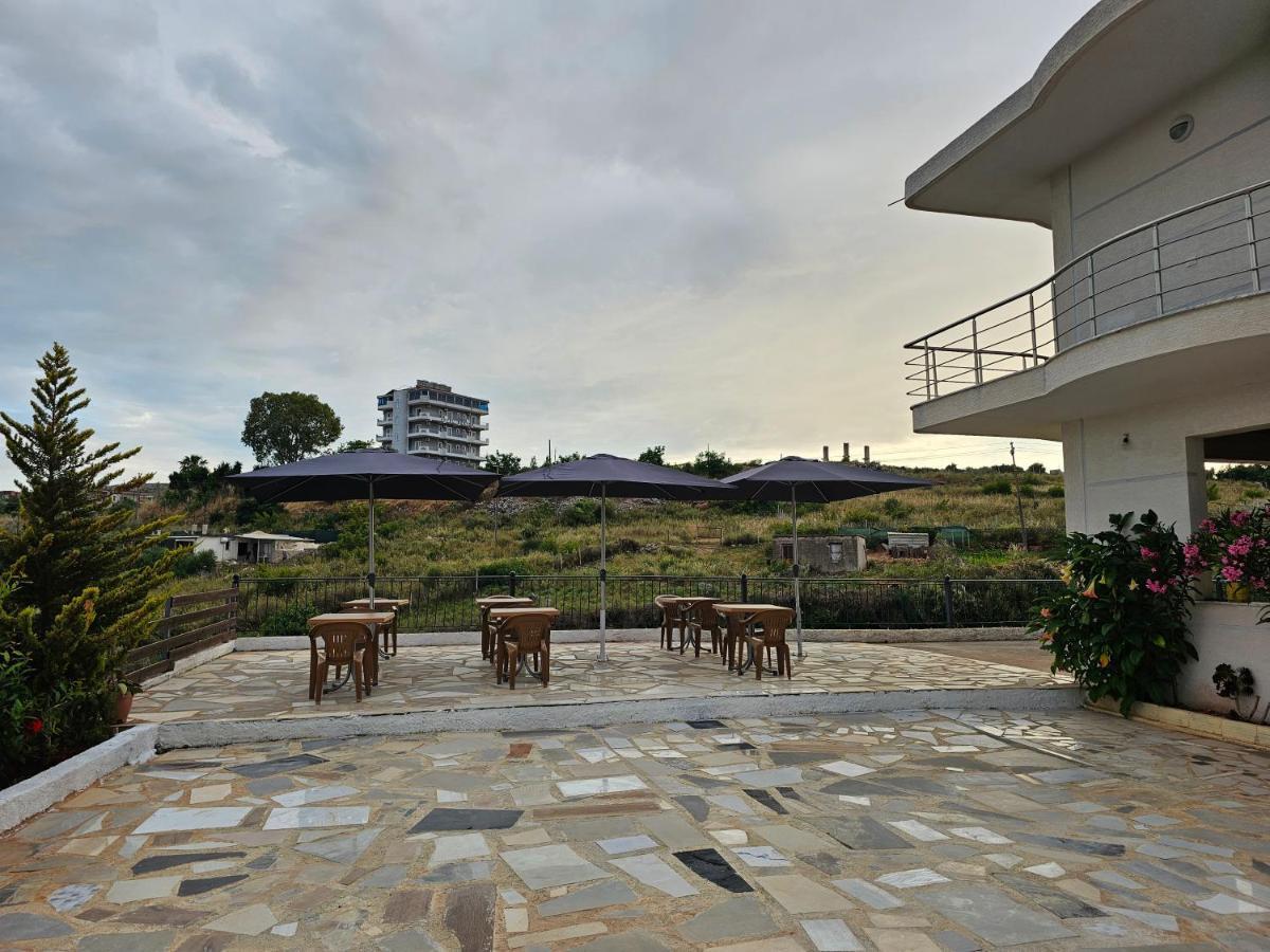 Hotel Irini ซารานเดอ ภายนอก รูปภาพ