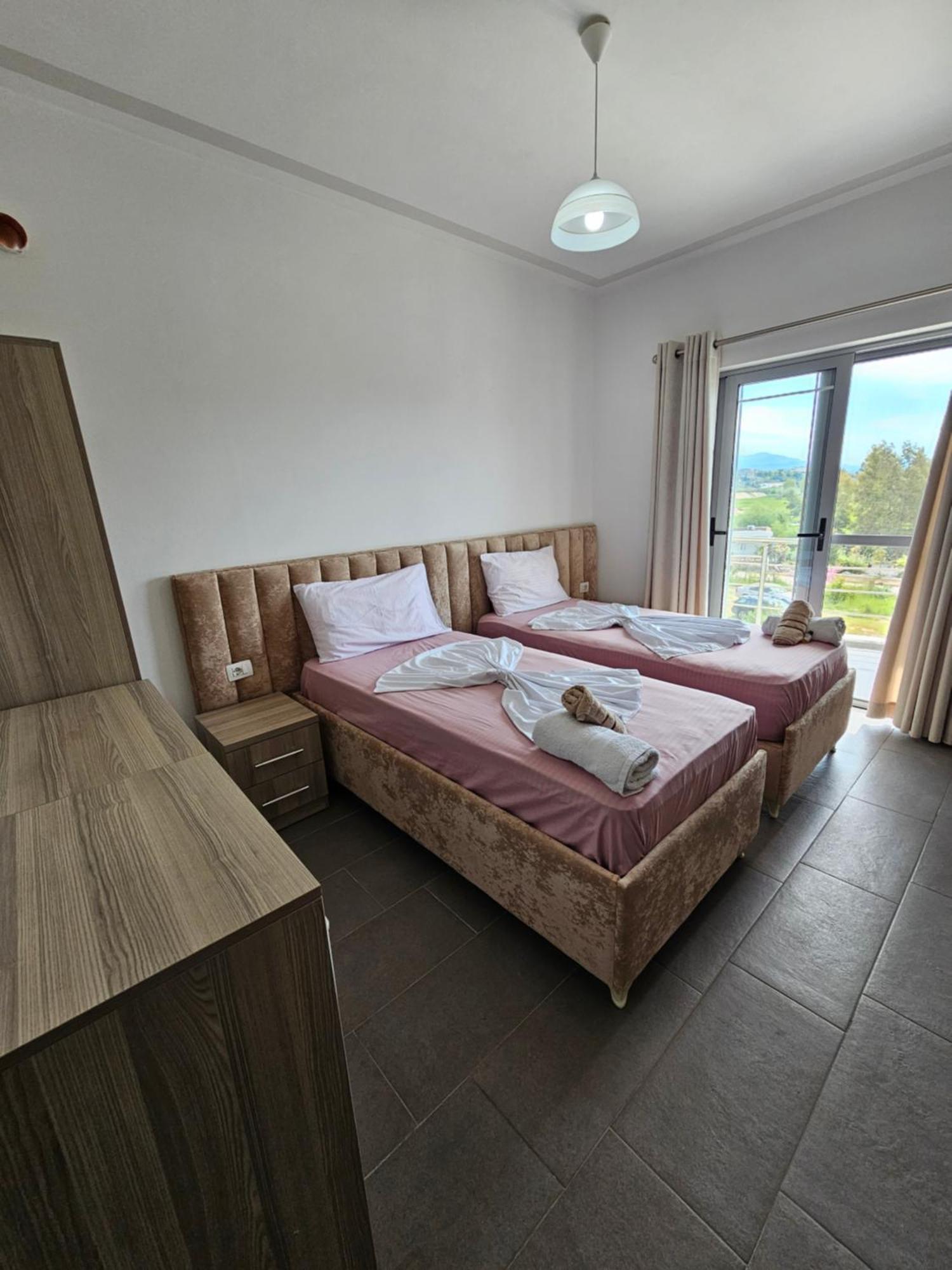 Hotel Irini ซารานเดอ ภายนอก รูปภาพ
